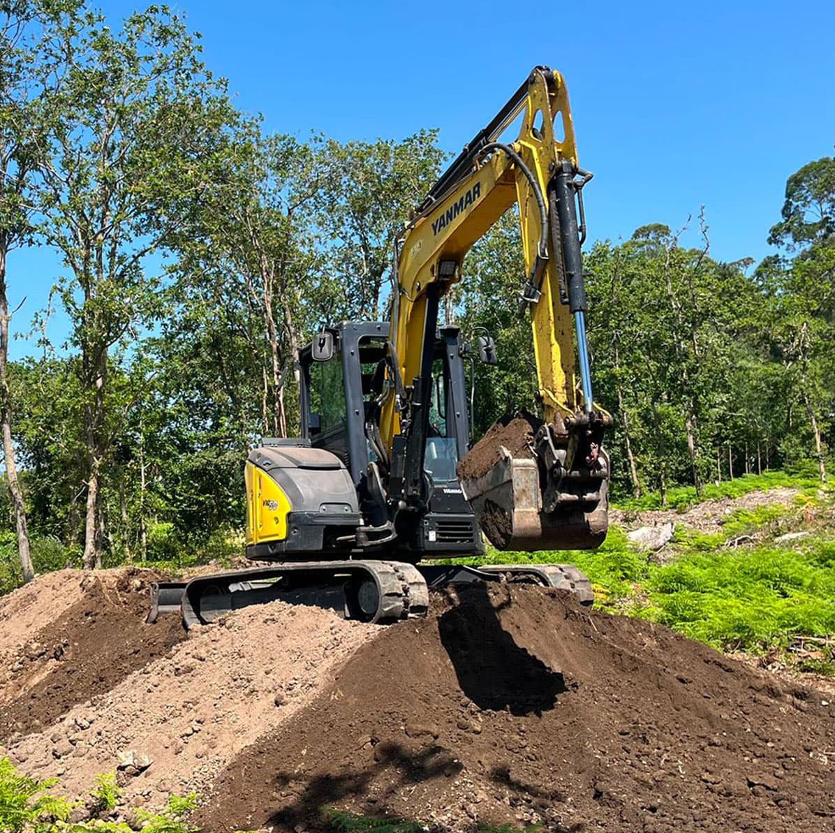 Transporte de mercancías y excavaciones en Pontevedra