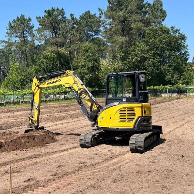 Transporte de mercancías y excavaciones en Pontevedra
